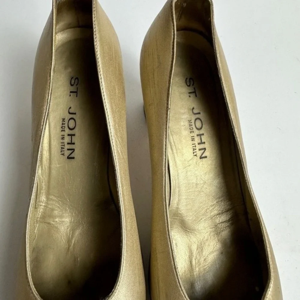 Vintage 1990s Y2K St John Heels Shoes Womens Size 8 1/2 Gold Leather‎ Pumps KC